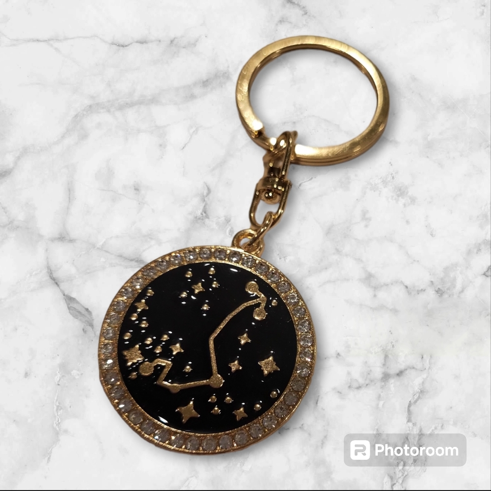New Scorpio Bling 2-sided zodiac keychain - Picture 2 of 2